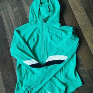 Size 10 Lululemon hoodie jacket